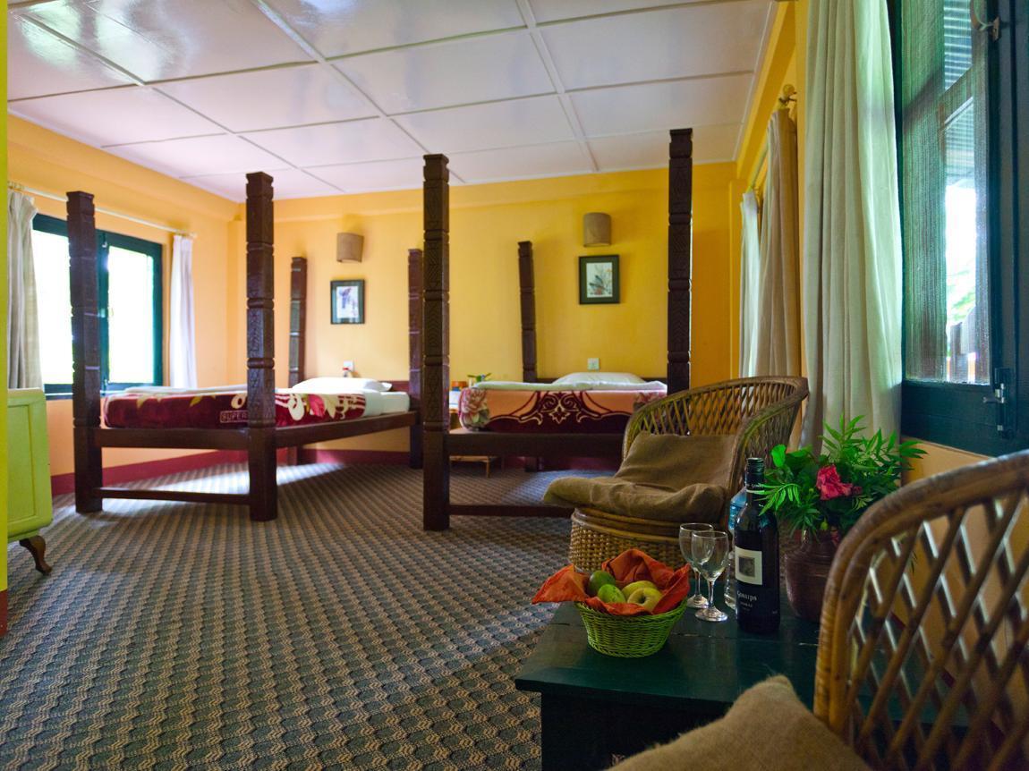 Maruni Sanctuary Lodge By Kgh Group Sauraha Esterno foto